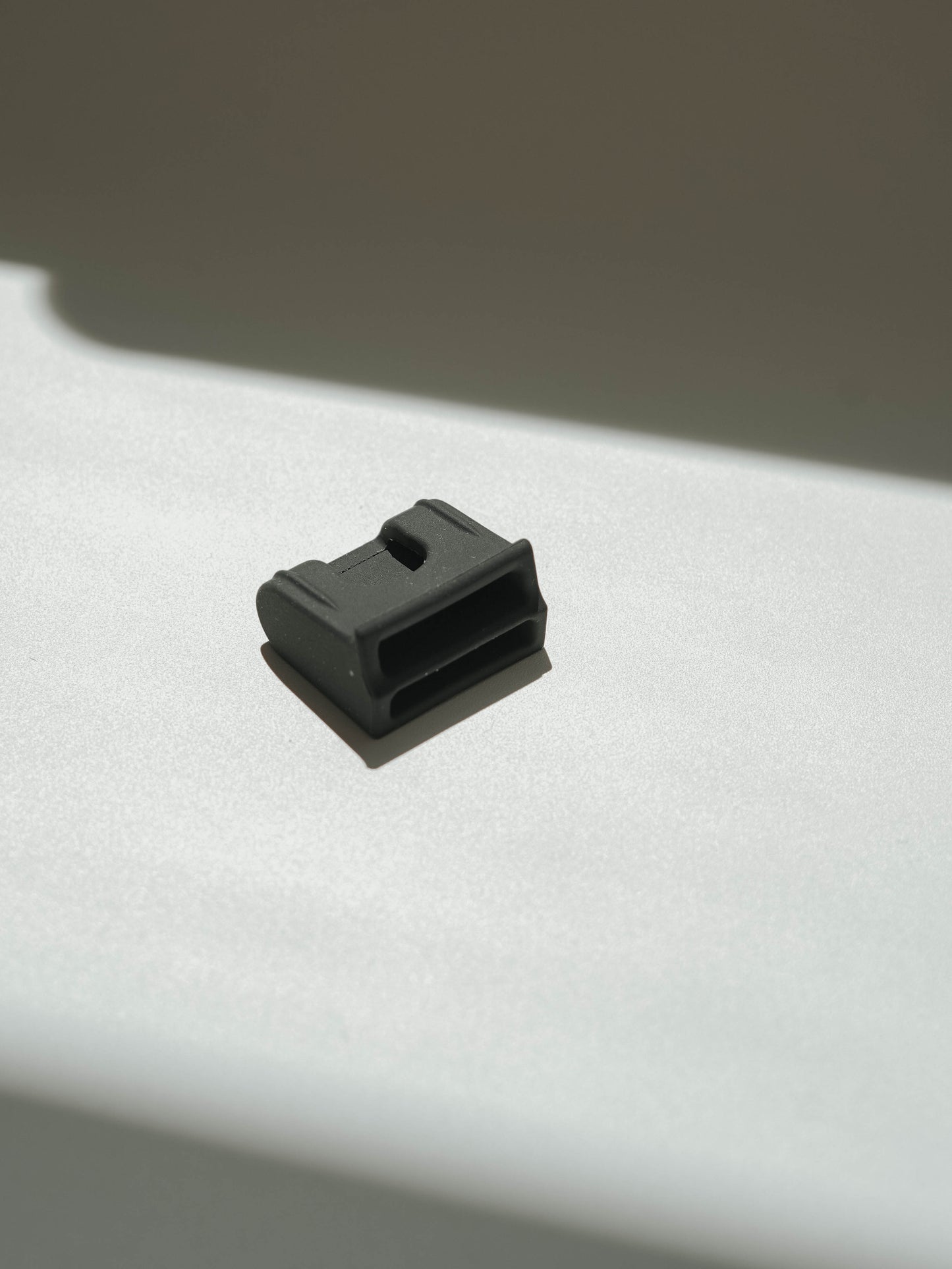 EV-compatible Clip for Car Diffuser