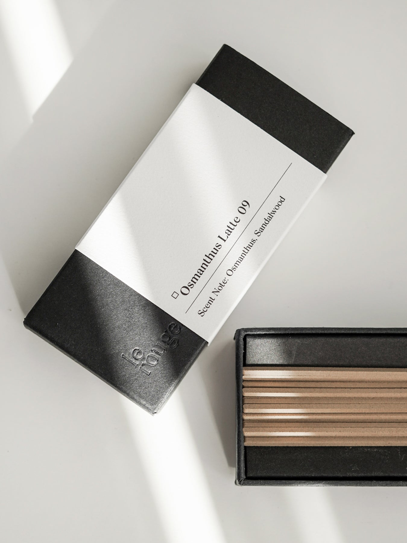 Osmanthus Latte 09 - Osmanthus & Sandalwood - 100% Natural Incense- 30 Sticks