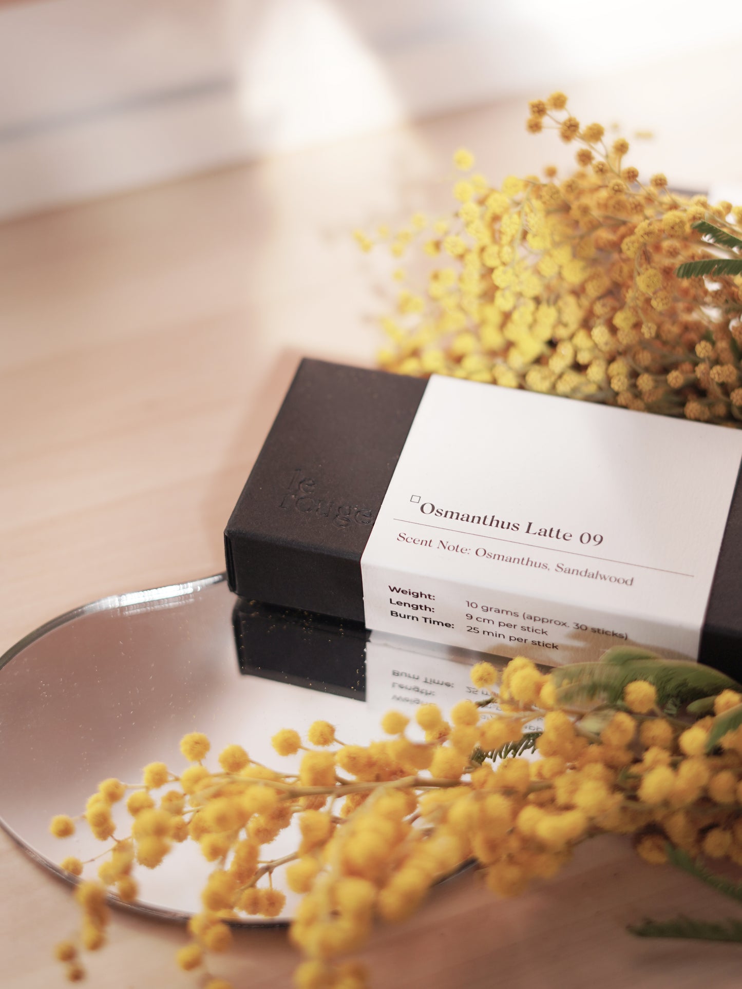 Osmanthus Latte 09 - Osmanthus & Sandalwood - 100% Natural Incense- 30 Sticks