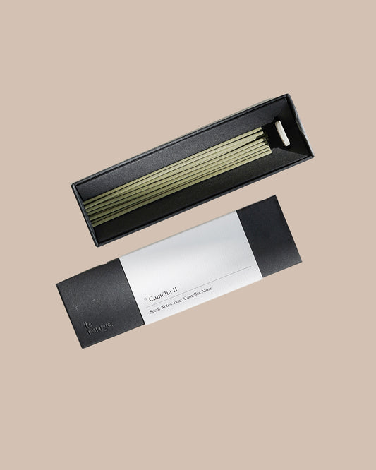 CAMÉLIA 11 Incense | Camellia, Pear, Musk